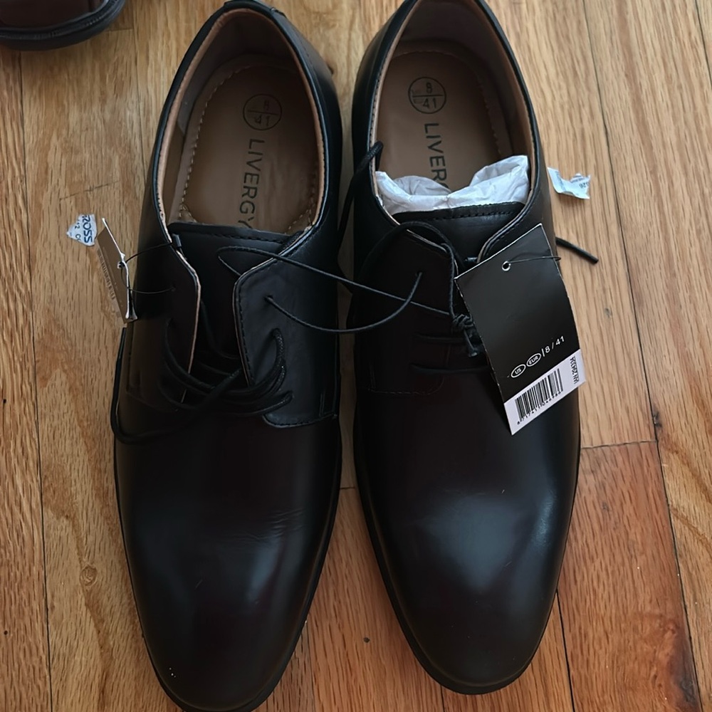Brand new dress shoes never used